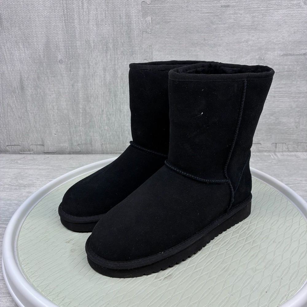 Koolaburra by UGG Koola‎ Short Boots Women's Size 7 Black Suede 1017090